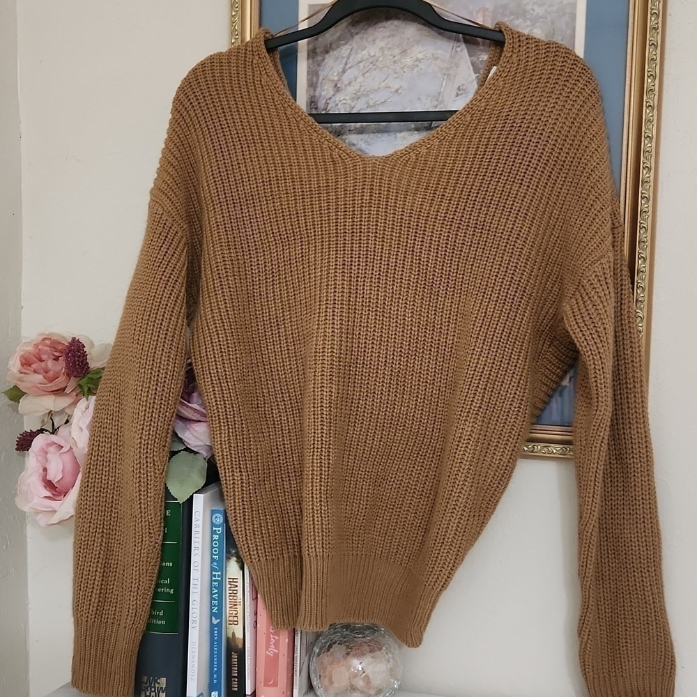 Chunky knit Back Wrap Scrunch Sweater High Low Size M Fashion Nova - Picture 8 of 9